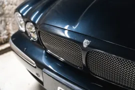 Voiture Jaguar XJR V8 4.2 400