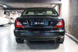 Voiture Jaguar XJR V8 4.2 400