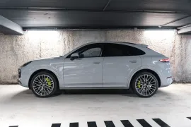 Voiture Porsche Cayenne (III) V6 E-Hybrid Platinum Edition