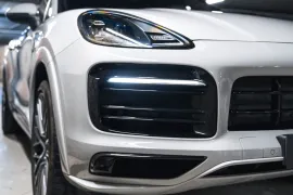 Voiture Porsche Cayenne (III) V6 E-Hybrid Platinum Edition