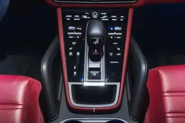 Voiture Porsche Cayenne (III) V6 E-Hybrid Platinum Edition