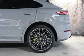 Voiture Porsche Cayenne (III) V6 E-Hybrid Platinum Edition