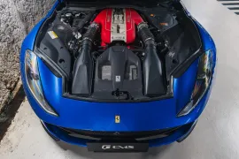 Voiture Ferrari 812 Superfast V12 6.5 800