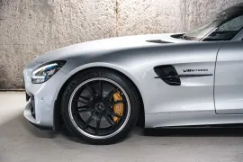 Voiture Mercedes-Benz AMG GT R Coupé BA7