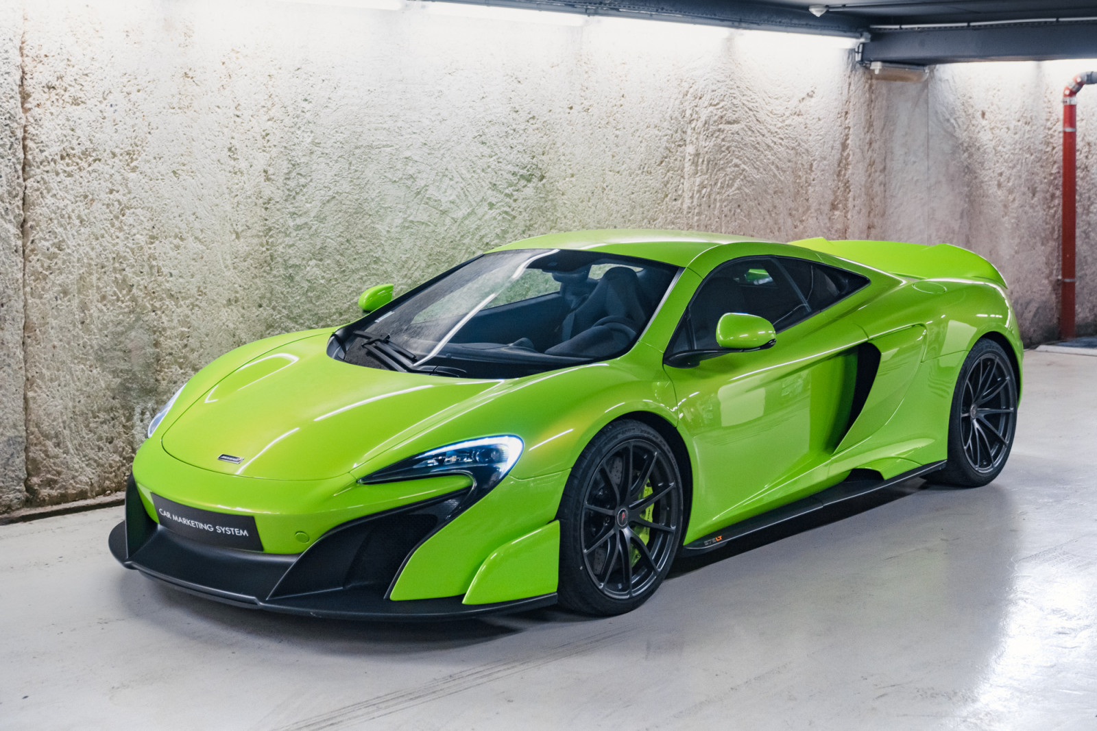 McLaren 675LT V8 3.8 675 Paris 16e