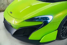 Voiture McLaren 675LT V8 3.8 675