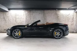 Voiture Ferrari California V8 4.3 490ch