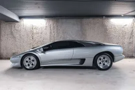Voiture Lamborghini Diablo VT (4x4) V12 5.7 492