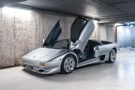 Voiture Lamborghini Diablo VT (4x4) V12 5.7 492