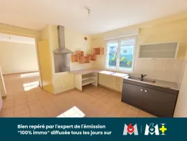 Vente REZ DE JARDIN - LUMINEUX - GRANDES PIECES - PROCHE COMMODITES A PIED
