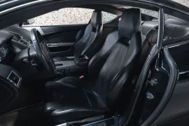 Voiture Aston Martin DB9 (I) V12 6.0 470 Touchtronic