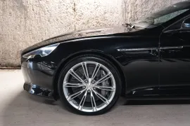 Voiture Aston Martin Virage V12 6.0 500