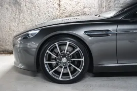 Voiture Aston Martin Rapide S Shadow Edition V12 6.0 574