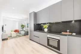 Location Carrer de Villarroel, Barcelona