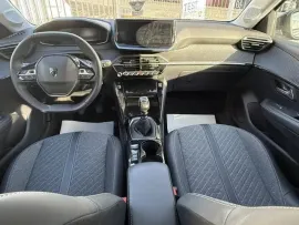 Voiture PEUGEOT 208 ALLURE