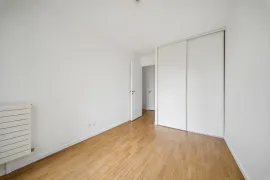 Vente Appartement 5 pièces avec balcon - Suresnes