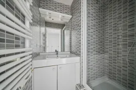 Vente Appartement 5 pièces avec balcon - Suresnes