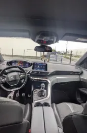 Voiture Peugeot 5008 1.5 Blue HDI 130ch - GT LINE
