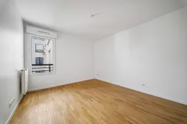 Vente Appartement 3 pièces avec balcon - Suresnes