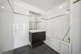Vente Appartement 3 pièces avec terrasse - Suresnes