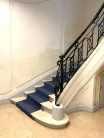 Location Location Bureaux Paris 75008