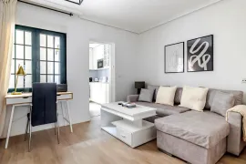 Location Calle de Oltra, Madrid