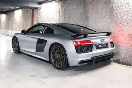 Voiture Audi R8 V10 Plus 5.2 FSI 550 Quattro S tronic 7