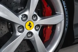 Voiture Ferrari Portofino 4.0 V8 600