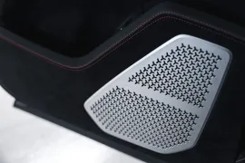 Voiture Lamborghini Urus Performante 60th Anniversary