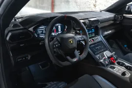 Voiture Lamborghini Urus Performante 60th Anniversary