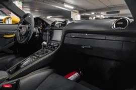 Voiture Porsche 718 Cayman