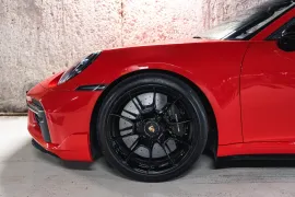 Voiture Porsche 992 911 (992.1) Turbo S Cabriolet 3.8 650
