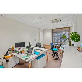 Location Location Bureaux Paris 75008