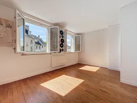 Vente CENTRE-VILLE DE SAINT-LÔ, Appartement triplex, 4 chambres