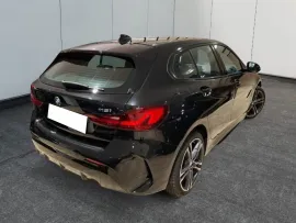Voiture BMW 1 series