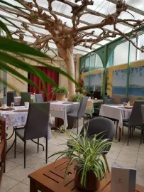 Vente À vendre - Hôtel-restaurant de 100 couverts et 15 chambres à Argentat-sur-Dordog