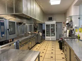Vente À vendre - Hôtel-Restaurant 2 étoiles de 16 chambres à Seilhac - Corrèze (19)