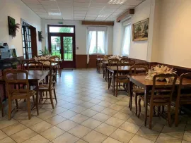 Vente À vendre - Hôtel-Restaurant 2 étoiles de 16 chambres à Seilhac - Corrèze (19)
