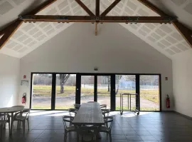 Vente À vendre - Centre de vacances et d'accueil de 51 hectares à Sainte-Marie-Lapanou