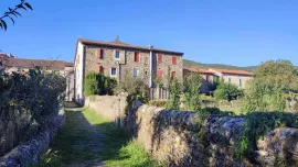 À vendre – Hôtel-Restaurant de 6 chambres et 70 couverts à Ceilhes-et-Rocozels – Ceilhes-et-Rocozels