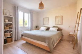 Vente Maison de plain-pied,3 chambres, un garage , 1254m2 de terrain clos
