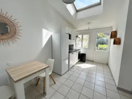 Location T2 meublé avec jardin privatif