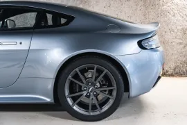 Voiture Aston Martin V8 Vantage S N430 4.7 436 BVM