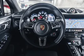 Voiture Porsche Macan (I.II) Turbo V6 2.9 440