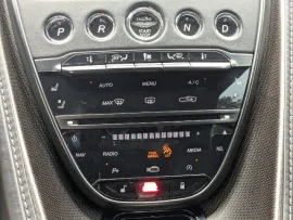Voiture Voiture Coupé - Aston Martin Db11 LAUNCH EDITION V12 5.2L - 146970€