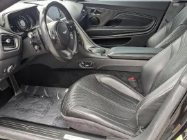 Voiture Voiture Coupé - Aston Martin Db11 LAUNCH EDITION V12 5.2L - 146970€