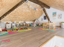 Vente Jolie T4 attypique au centre du village