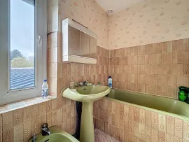 Vente Ensemble de 2 maisons avec revenus locatifs   192 m2   10 mi