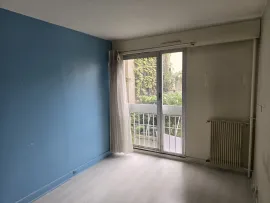Vente Coup de cœur – 3 pièces avec balcon à deux pa