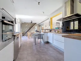 Vente Maison familiale, face nature à 8min de Saint-Cyr-sur-loire